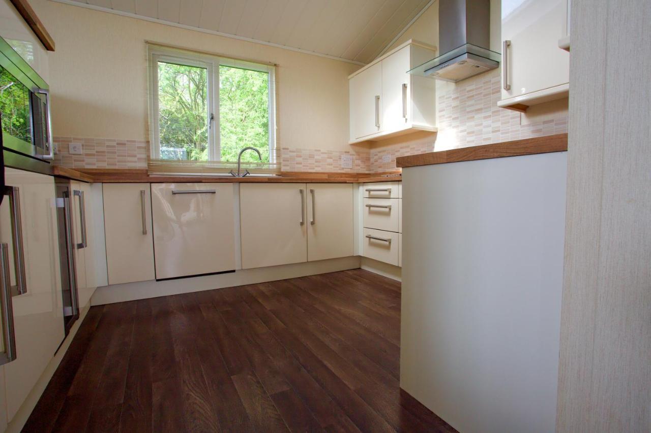 Lovely 3-Bed Cottage In Ely Eksteriør billede