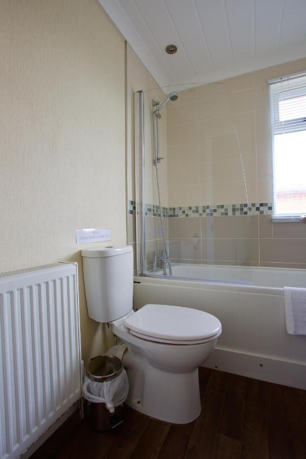 Lovely 3-Bed Cottage In Ely Eksteriør billede